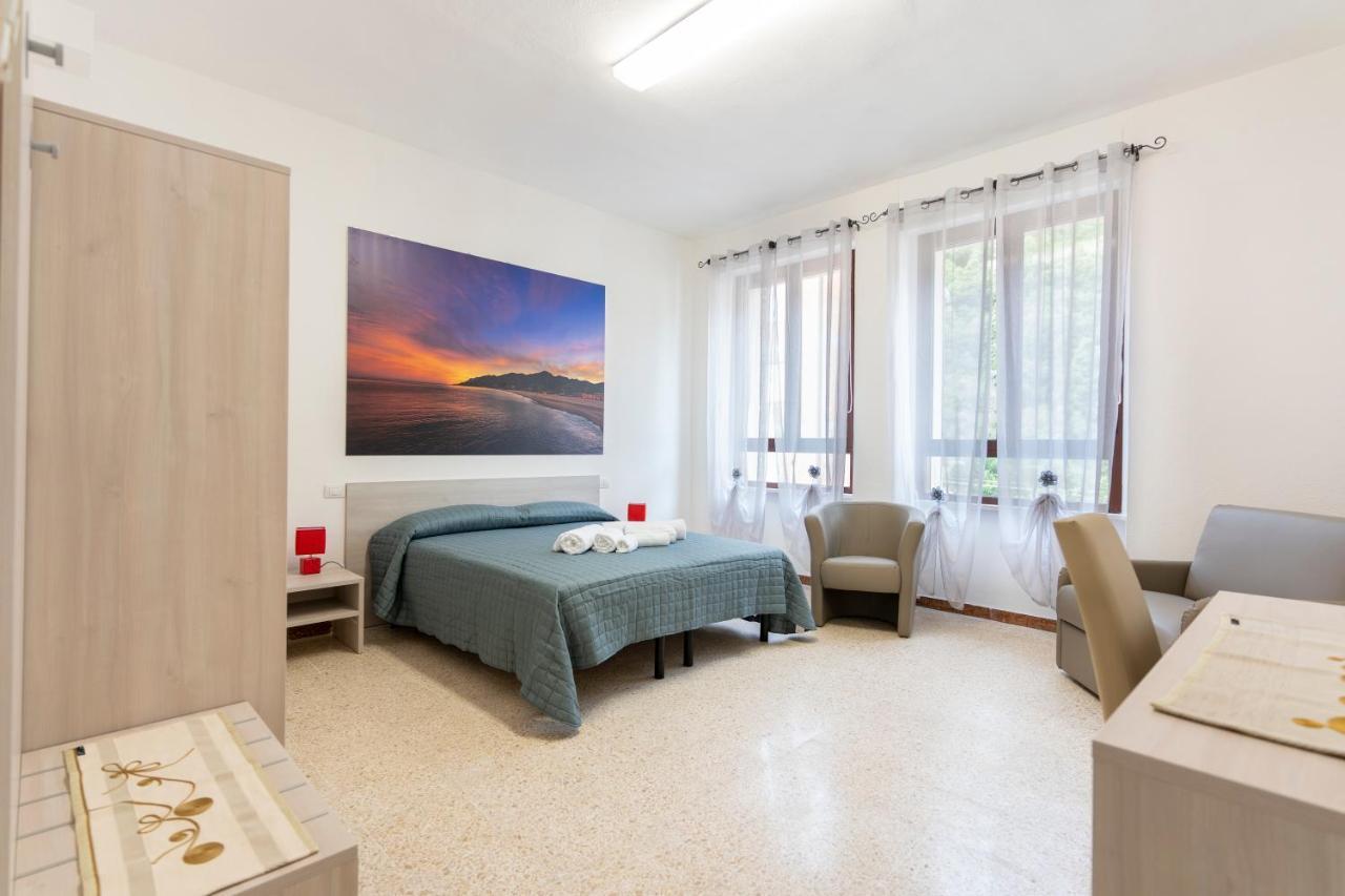 Hotel Dei Tacchi Osini Zewnętrze zdjęcie